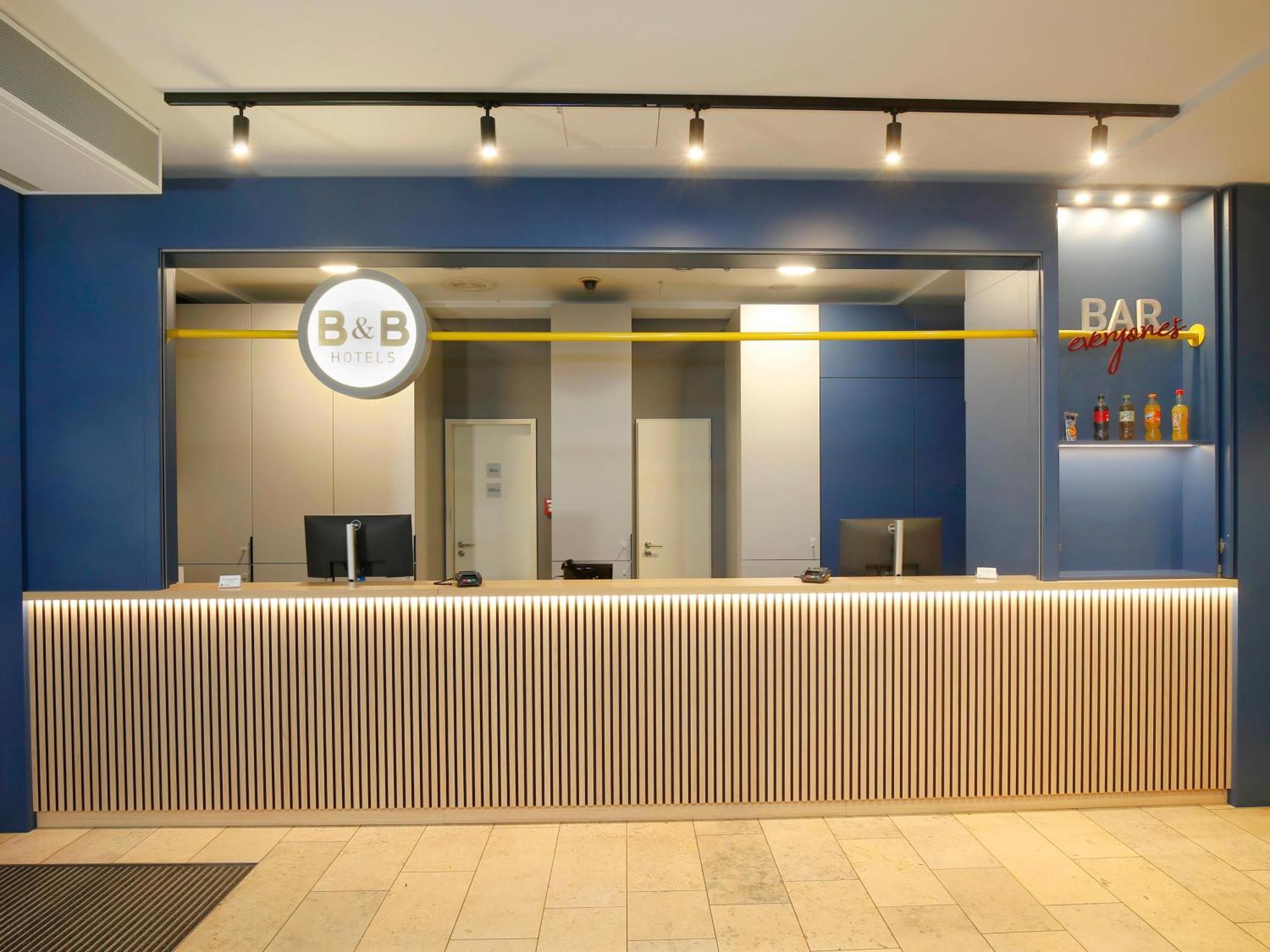 B&B Hotel Berlin City-Ost ภายนอก รูปภาพ